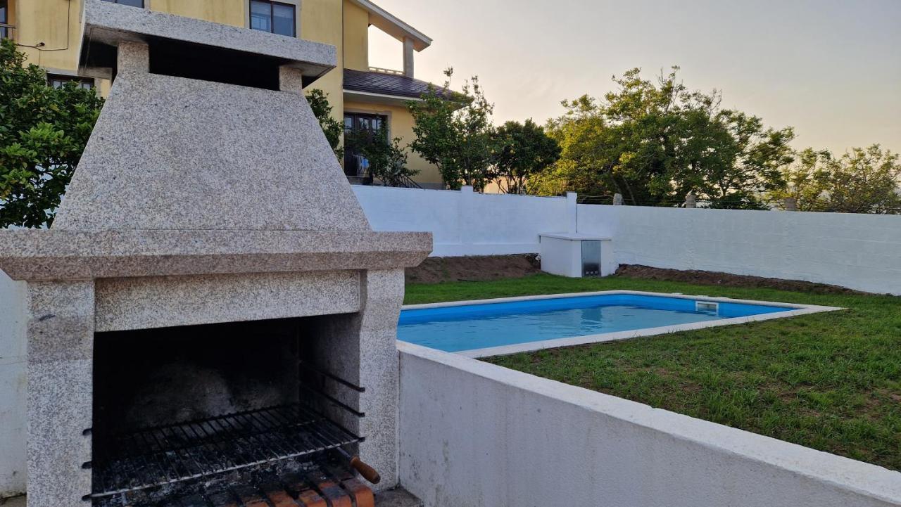 Villa Carneira ポブラ・ド・カラミニャル エクステリア 写真